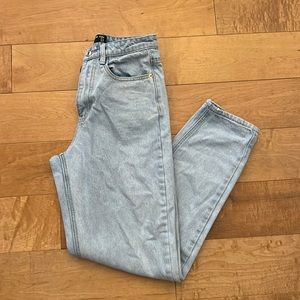 Pretty Little Thing light wash Mom Jean
